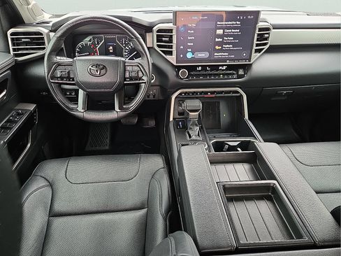 Used 2023 Toyota Tundra Limited AWD/4WD image 11