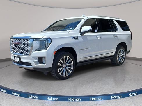 Used 2021 GMC Yukon Denali w/ Denali Premium Package AWD/4WD image 1