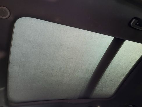 Used 2024 Jaguar F-PACE R-Dynamic S image 32