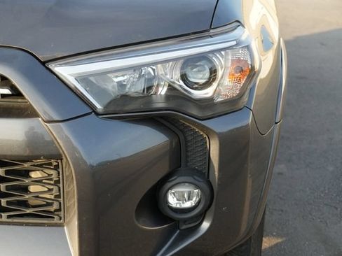 Used 2023 Toyota 4Runner SR5 Premium w/ Moonroof Package RWD image 12