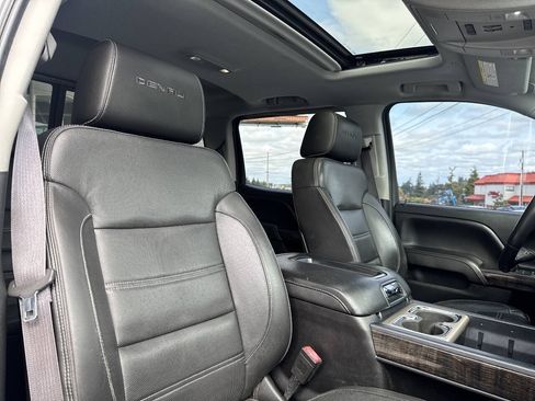 Used 2015 GMC Sierra 3500 Denali w/ Duramax Plus Package AWD/4WD image 18