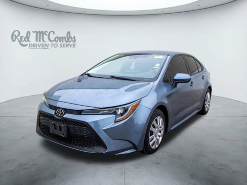 Used 2022 Toyota Corolla LE image 1