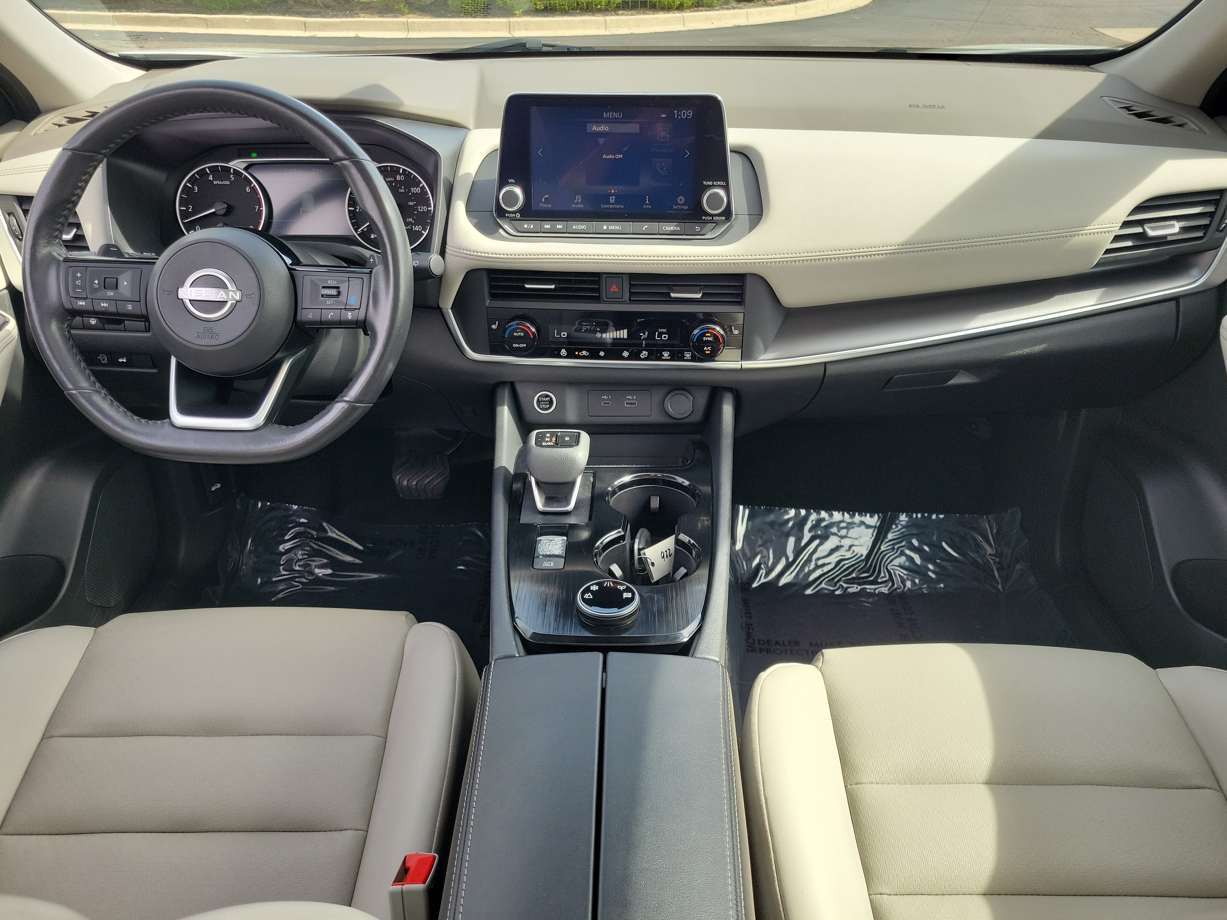 Used 2023 Nissan Rogue SV w/ SV Premium B Package AWD/4WD image 9