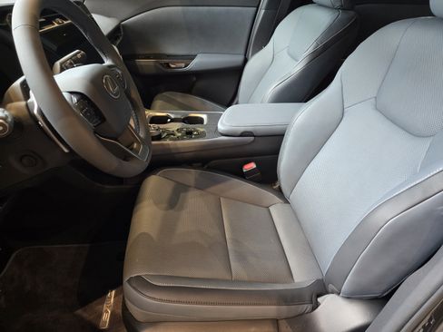 New 2026 Lexus RZ 350e 2WD w/ Convenience Package image 5