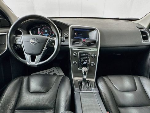 Used 2014 Volvo XC60 T6 AWD/4WD image 26