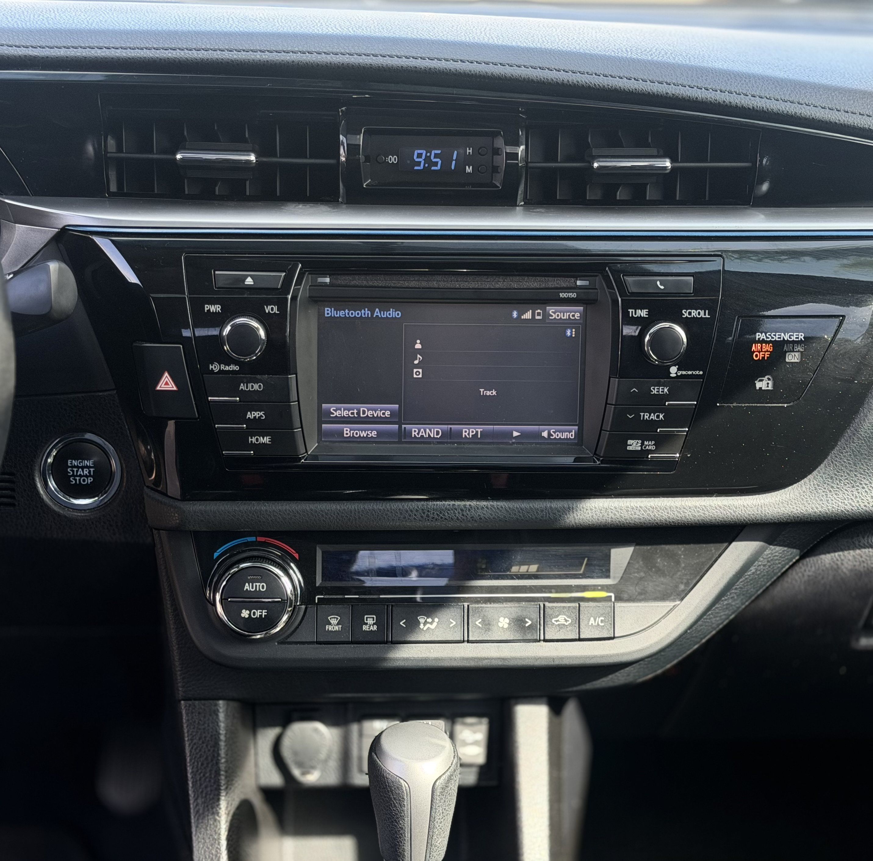 Used 2014 Toyota Corolla S Premium w/ Driver Convenience Package FWD image 19