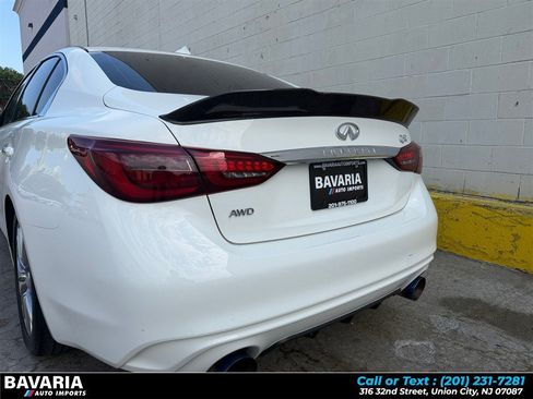 Used 2018 INFINITI Q50 Luxe w/ Essential Package (3.0T Luxe) AWD/4WD image 25