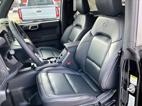 New 2025 Ford Bronco Big Bend image 6