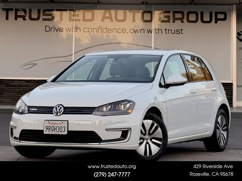 Used 2016 Volkswagen e-Golf SEL Premium FWD image 1