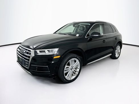 Used 2018 Audi Q5 2.0T Premium Plus w/ Premium Plus Package AWD/4WD image 3