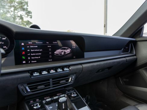 Certified 2024 Porsche 911 Carrera GTS image 36