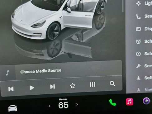 Used 2022 Tesla Model 3 RWD image 21