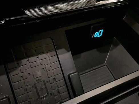 Used 2023 Ford F250 Lariat w/ Lariat Ultimate Package image 31