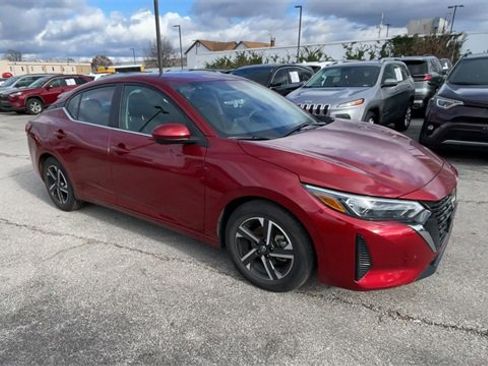 Used 2024 Nissan Sentra SV image 3