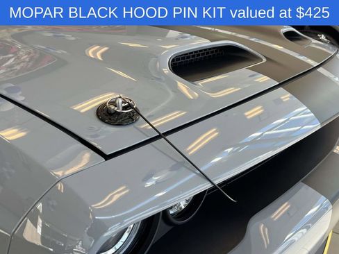 Used 2022 Dodge Challenger SRT Hellcat image 11