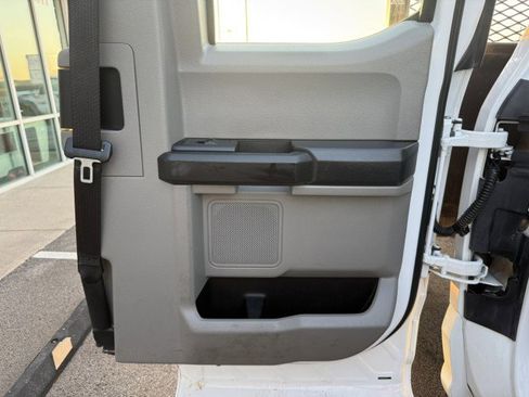 Used 2021 Ford F550 4x4 SuperCab Super Duty image 23
