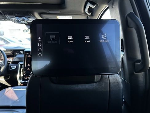 New 2026 GMC Yukon Denali w/ Denali Reserve Package image 35