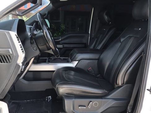 Used 2021 Ford F250 Platinum w/ FX4 Off-Road Package AWD/4WD image 23