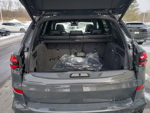 New 2026 BMW X5 M60i image 5