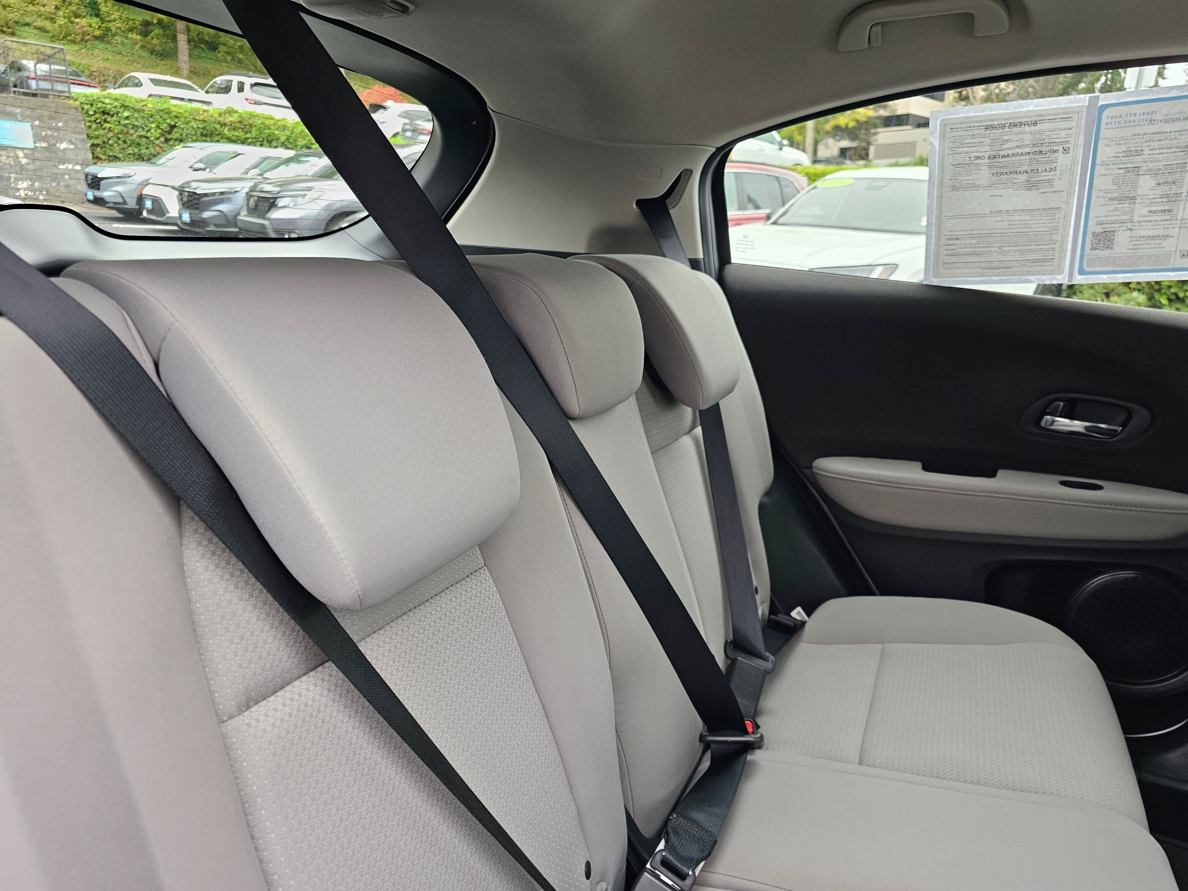 Used 2019 Honda HR-V LX image 13