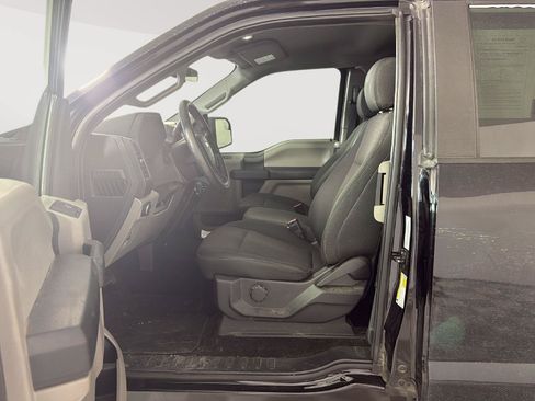 Used 2019 Ford F150 XL w/ Equipment Group 101A Mid AWD/4WD image 5