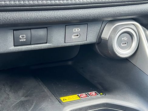 Used 2024 Toyota Grand Highlander AWD image 34