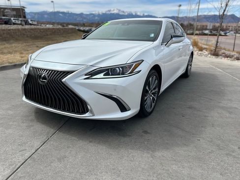 Used 2019 Lexus ES 350 w/ Premium Package image 3