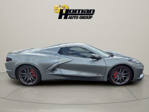 Used 2024 Chevrolet Corvette Stingray Premium Conv RWD image 9