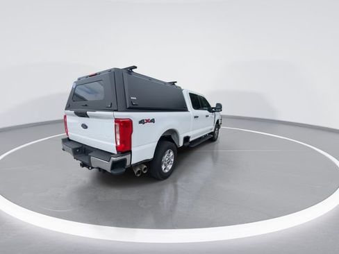 Used 2025 Ford F250 XLT AWD/4WD image 8