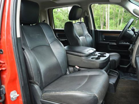 Used 2015 RAM 2500 Laramie AWD/4WD image 16