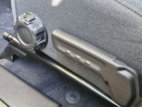 New 2025 Jeep Gladiator Sport image 13