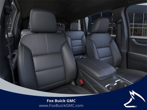 Used 2025 GMC Acadia Elevation w/ Elevation Premium Package image 16