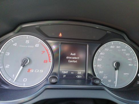 Used 2016 Audi SQ5 Premium Plus w/ Technology Package AWD/4WD image 24