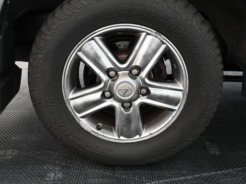 Used 2006 Lexus LX 470 4WD image 54