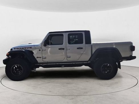Used 2023 Jeep Gladiator Mojave w/ Safety Group AWD/4WD image 8