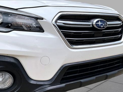Used 2019 Subaru Outback 2.5i Limited AWD/4WD image 29