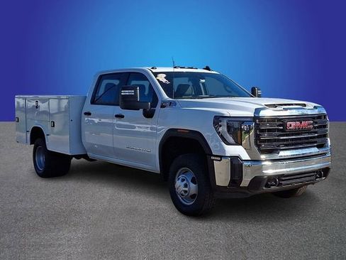 New 2025 GMC Sierra 3500 Pro w/ Convenience Package image 2