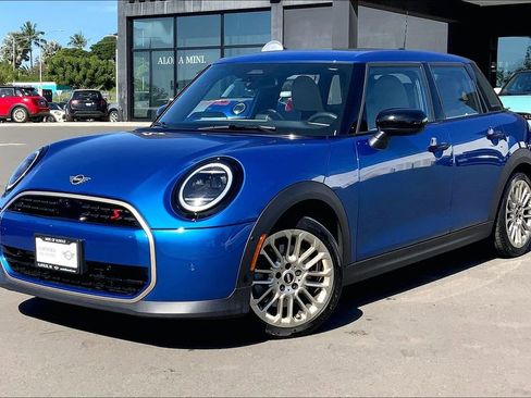 Certified 2025 MINI Cooper S image 3