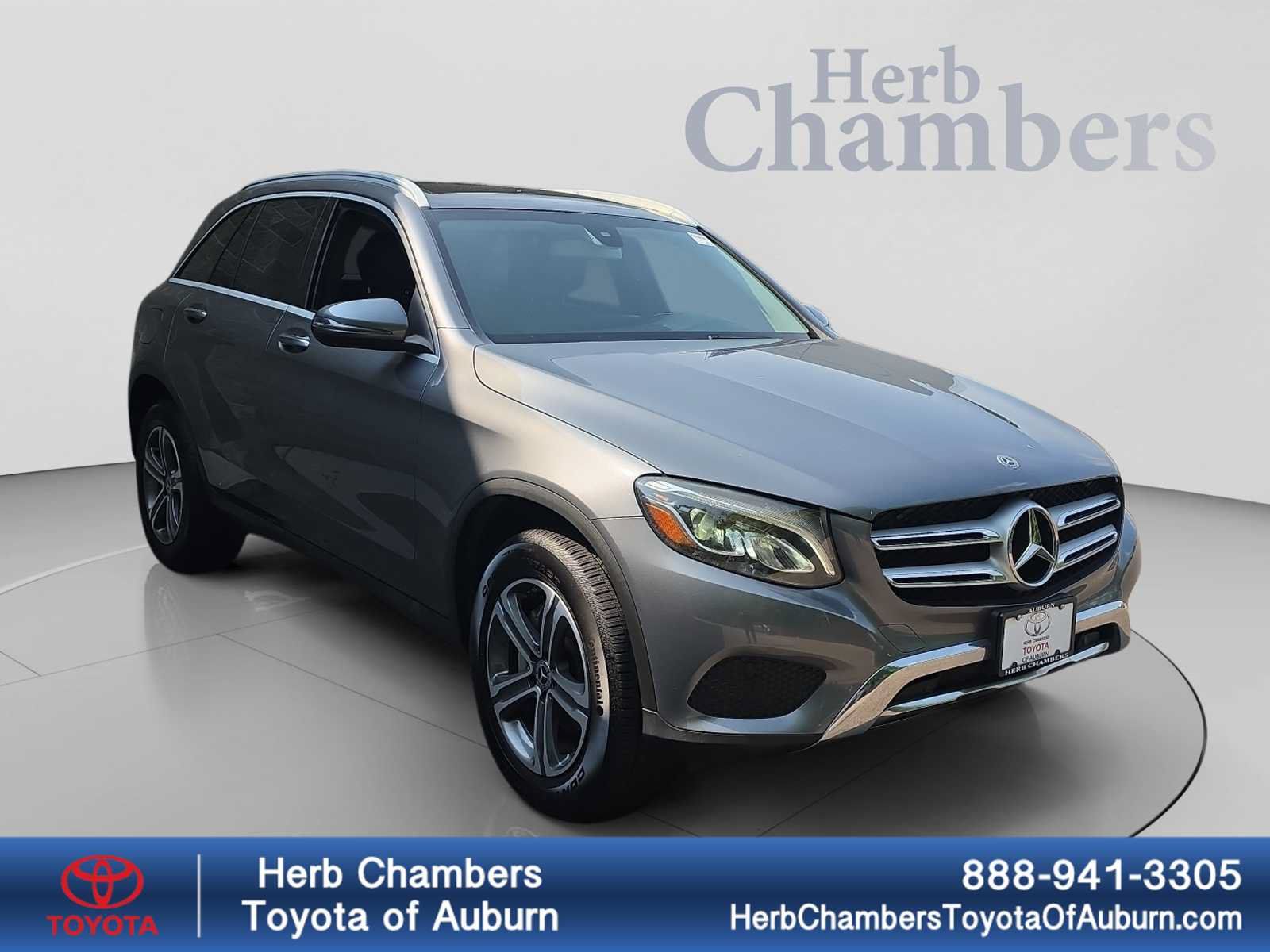 Used 2019 Mercedes-Benz GLC 300 4MATIC w/ Premium Package image 1