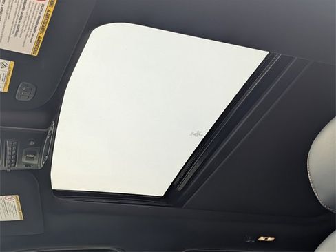 Used 2021 Ford F250 Platinum w/ FX4 Off-Road Package image 22