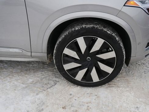 Certified 2023 Volvo XC90 T8 Ultimate w/ Protection Package Premier image 9