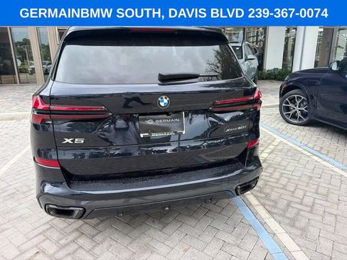 Used 2024 BMW X5 xDrive40i w/ M Sport Package AWD/4WD image 17