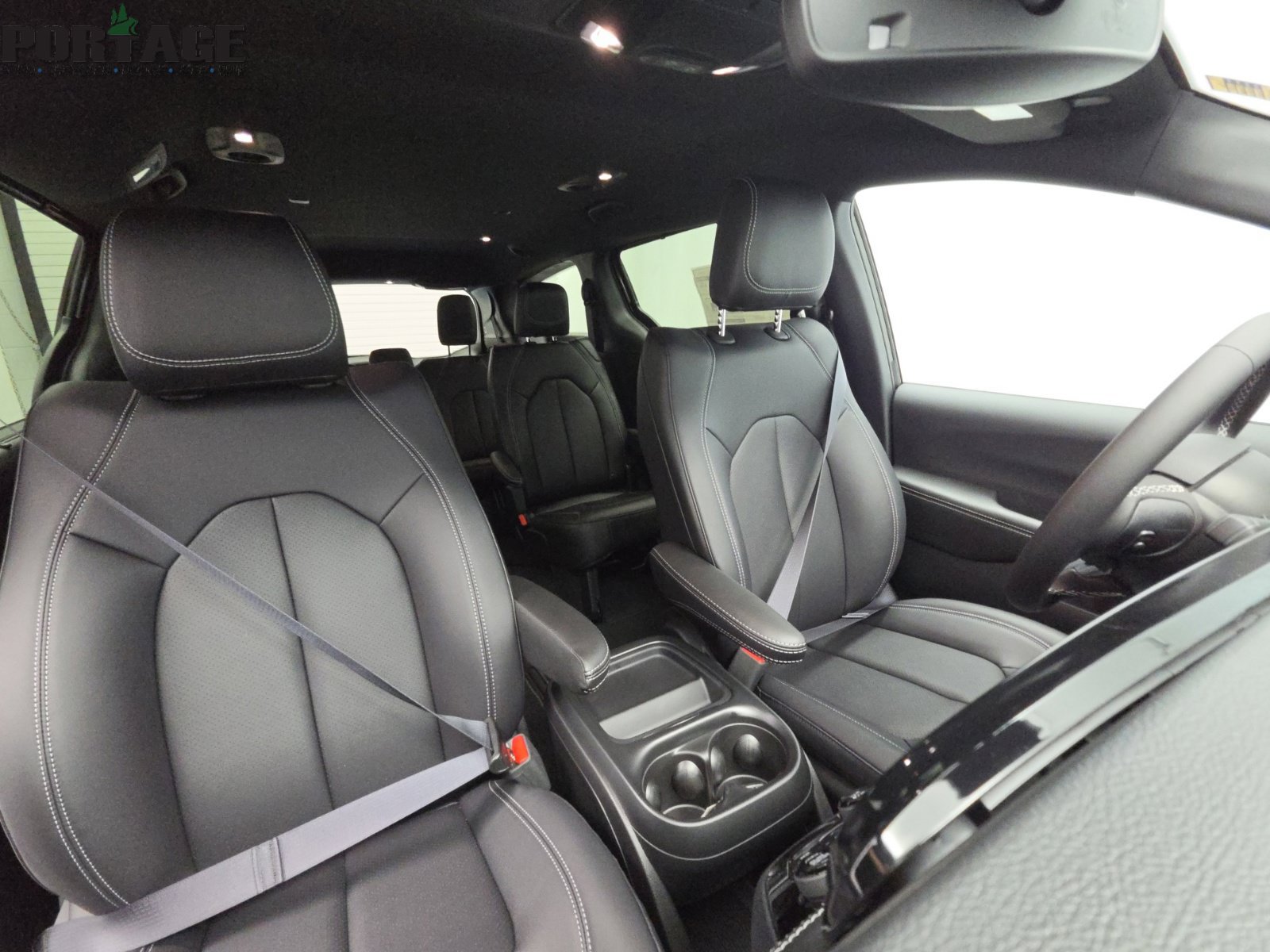 New 2027 Chrysler Pacifica Select AWD/4WD image 54