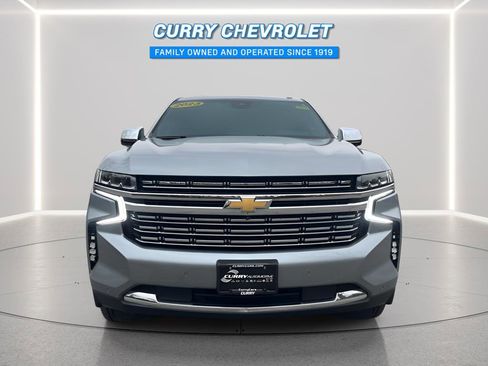 Used 2023 Chevrolet Suburban Premier w/ Advanced Technology Package image 3