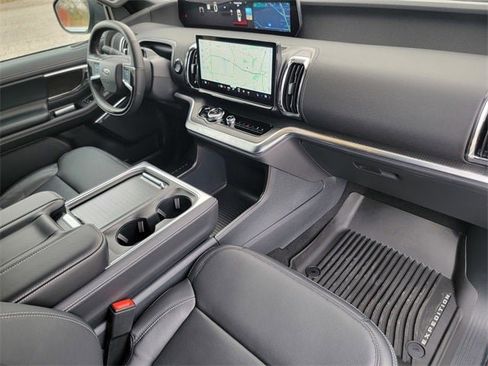 New 2025 Ford Expedition Max Platinum w/ Stealth Performance Package image 25