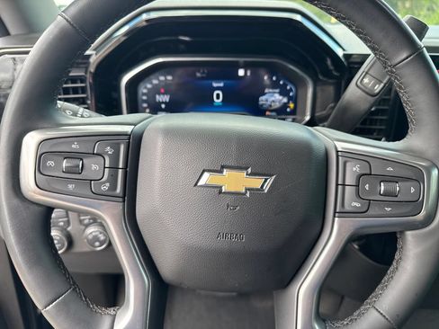 Used 2023 Chevrolet Silverado 1500 LT AWD/4WD image 24