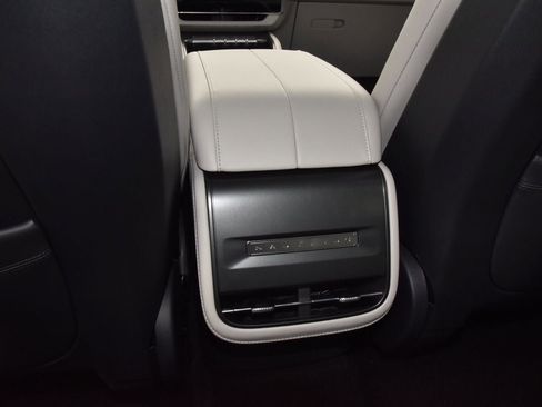 New 2026 Lincoln Nautilus Premier image 25