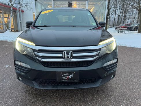 Used 2018 Honda Pilot EX image 3