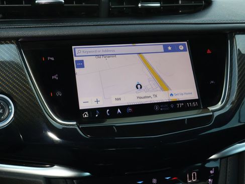 Certified 2024 Cadillac XT6 Sport w/ Technology Package image 35