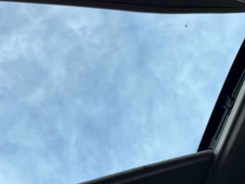 Used 2016 Subaru Forester 2.5i Touring w/ Popular Package #2 image 16